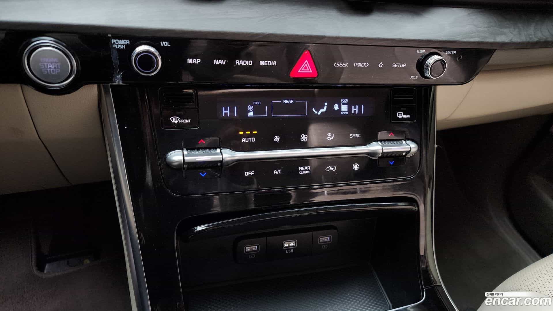 Canival Kia 2023.6-OPTION-021