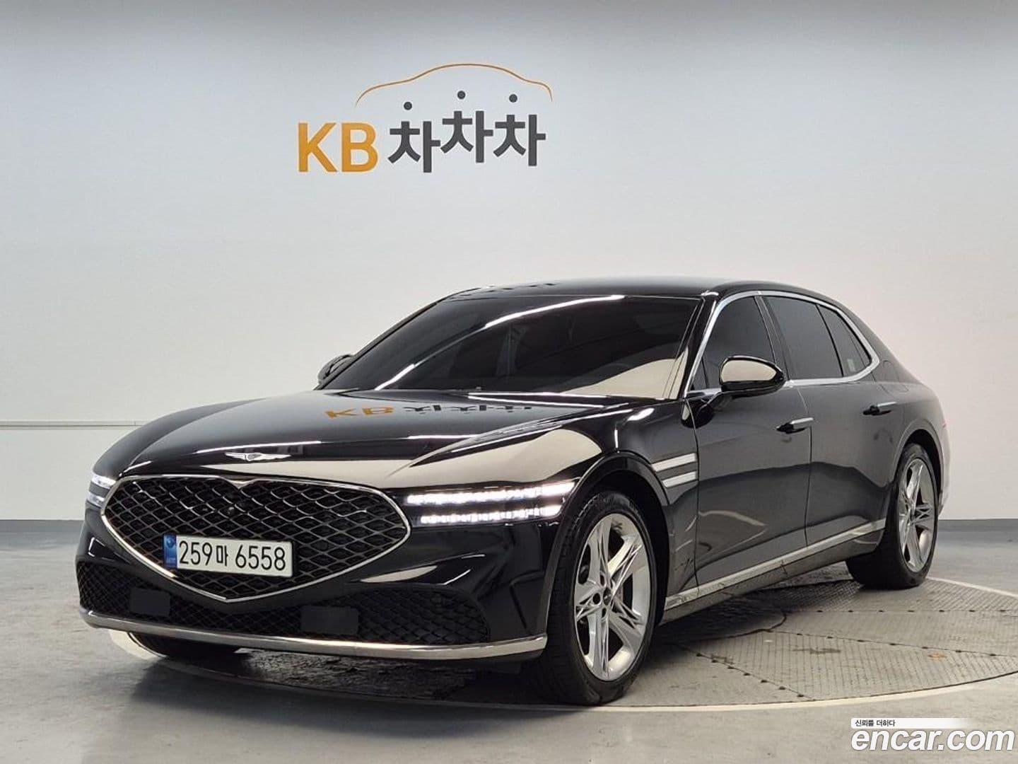 Main__Slider__Photo:G90 Genesis 2022.2-0