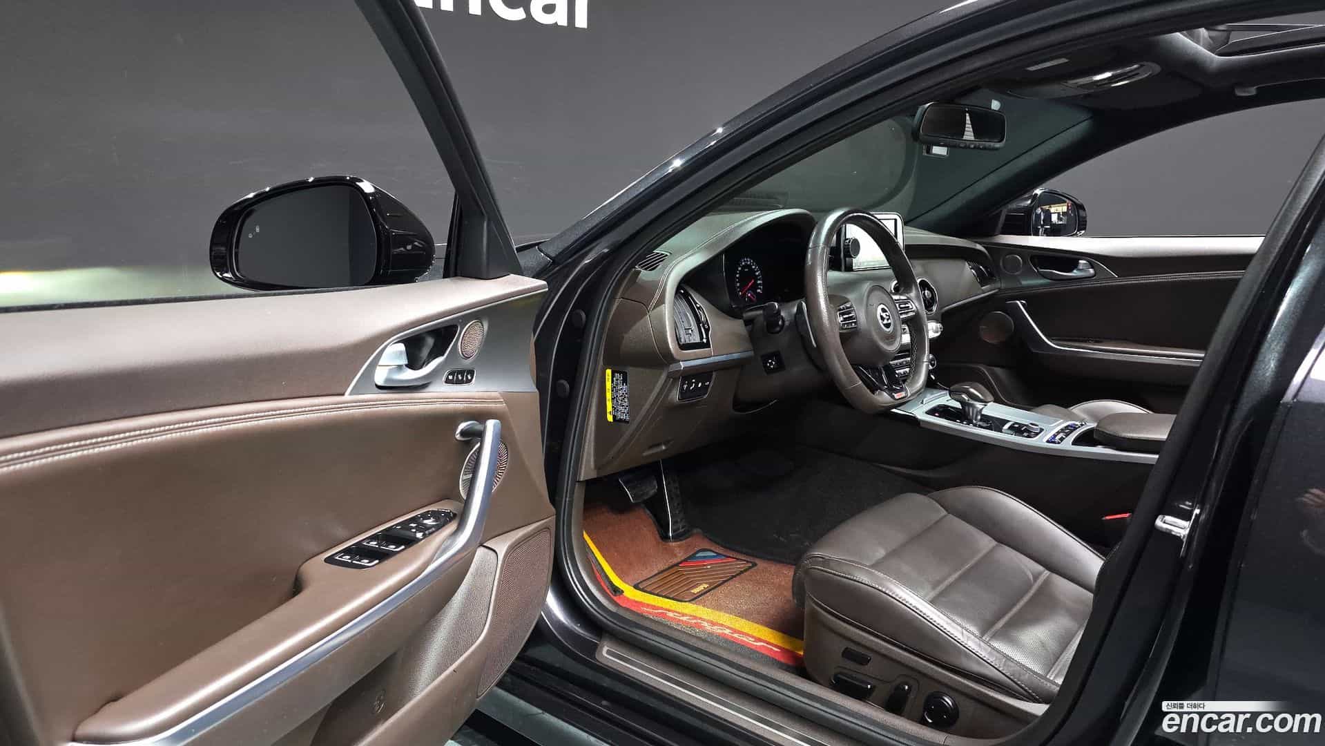 Stinger Kia 2017.9-OPTION-015