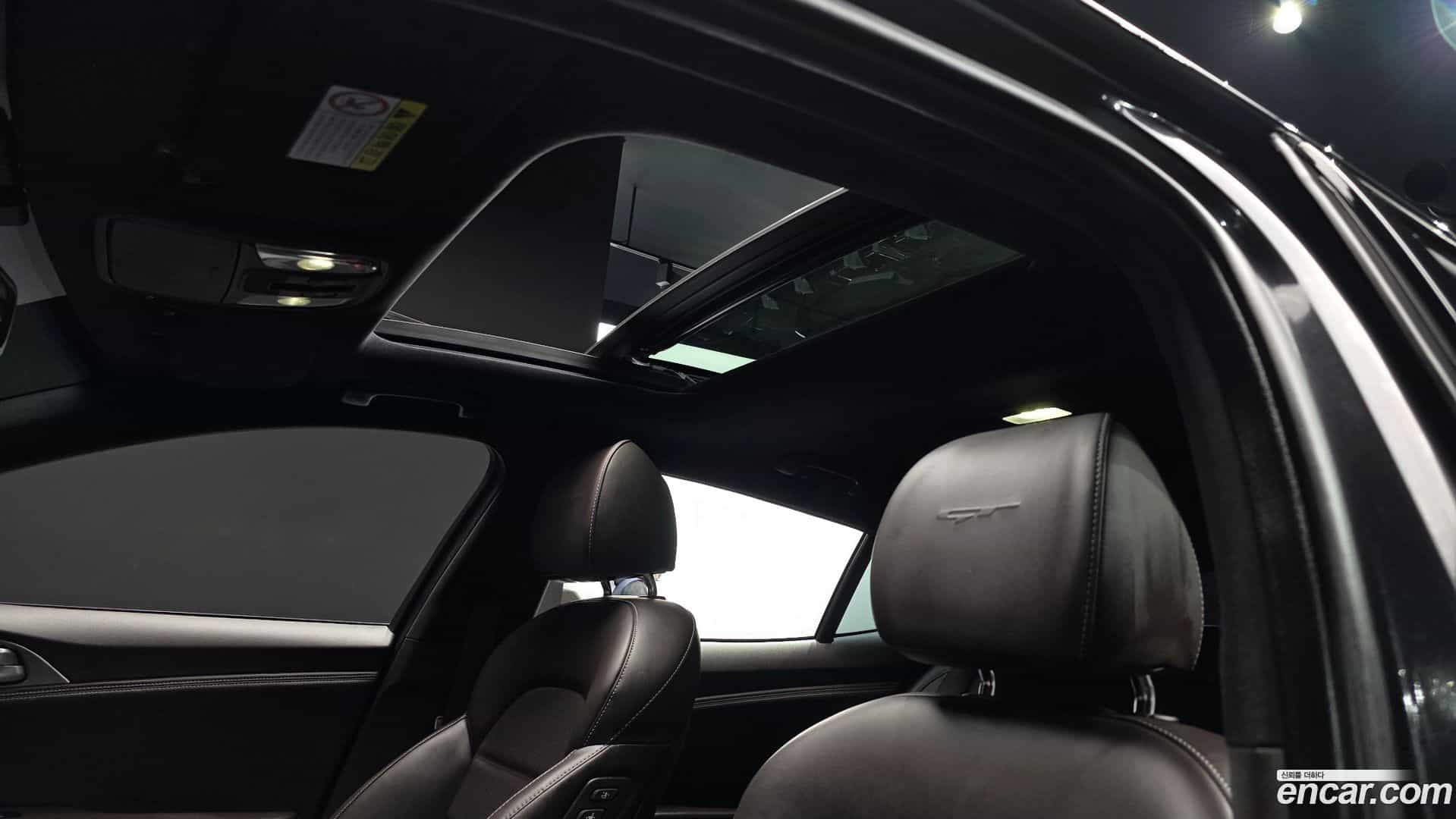 Stinger Kia 2017.9-OPTION-021