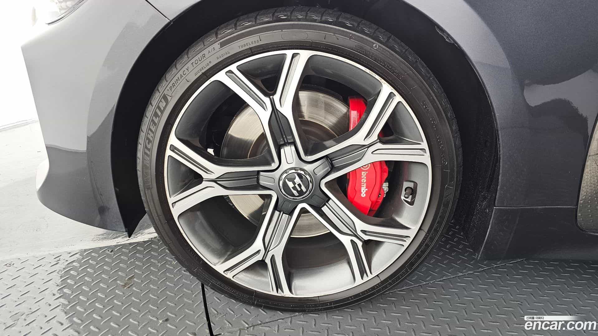 Stinger Kia 2019.0-OUTER-005