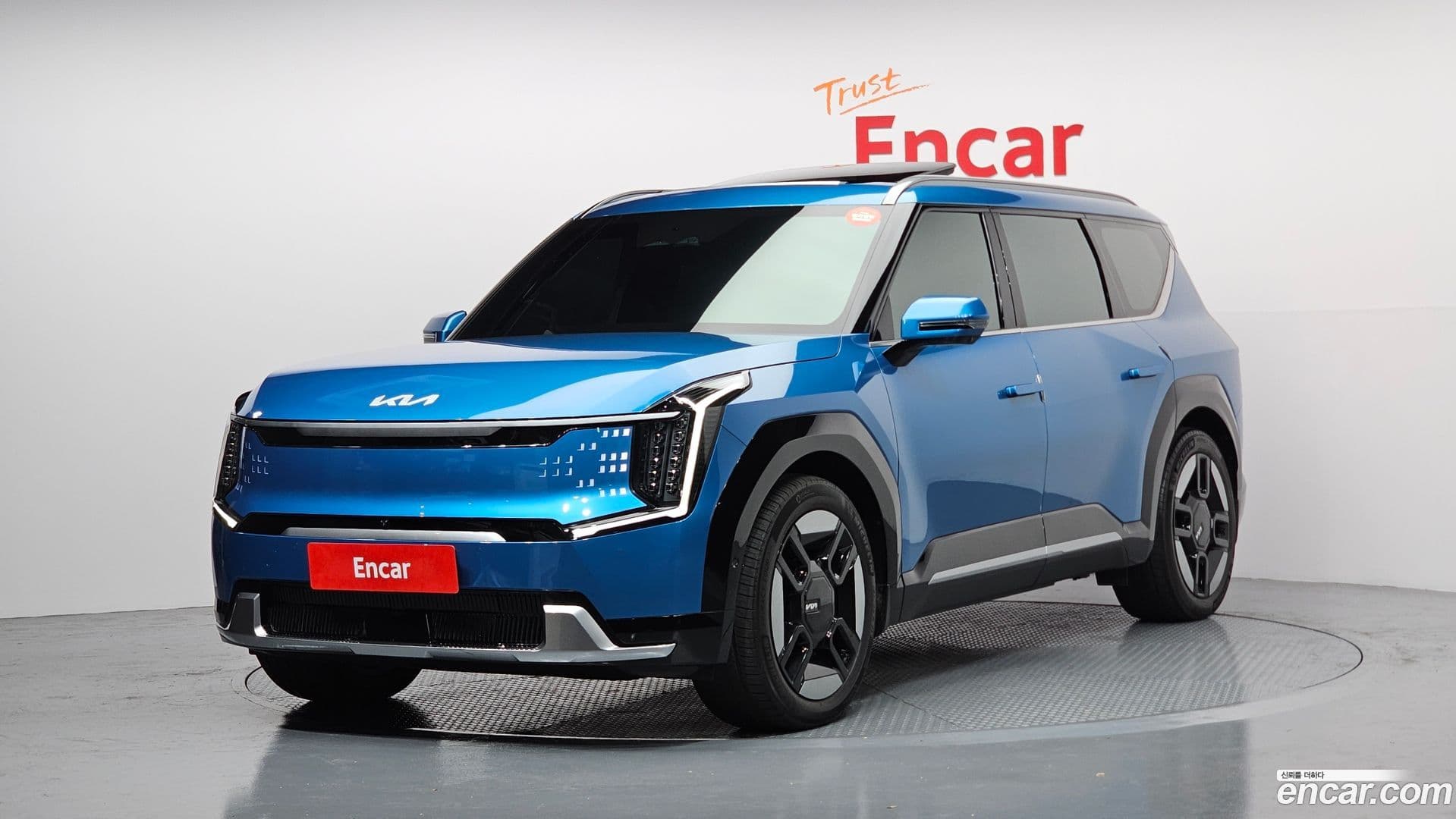 Main__Slider__Photo:EV9 Kia 2023.8-0