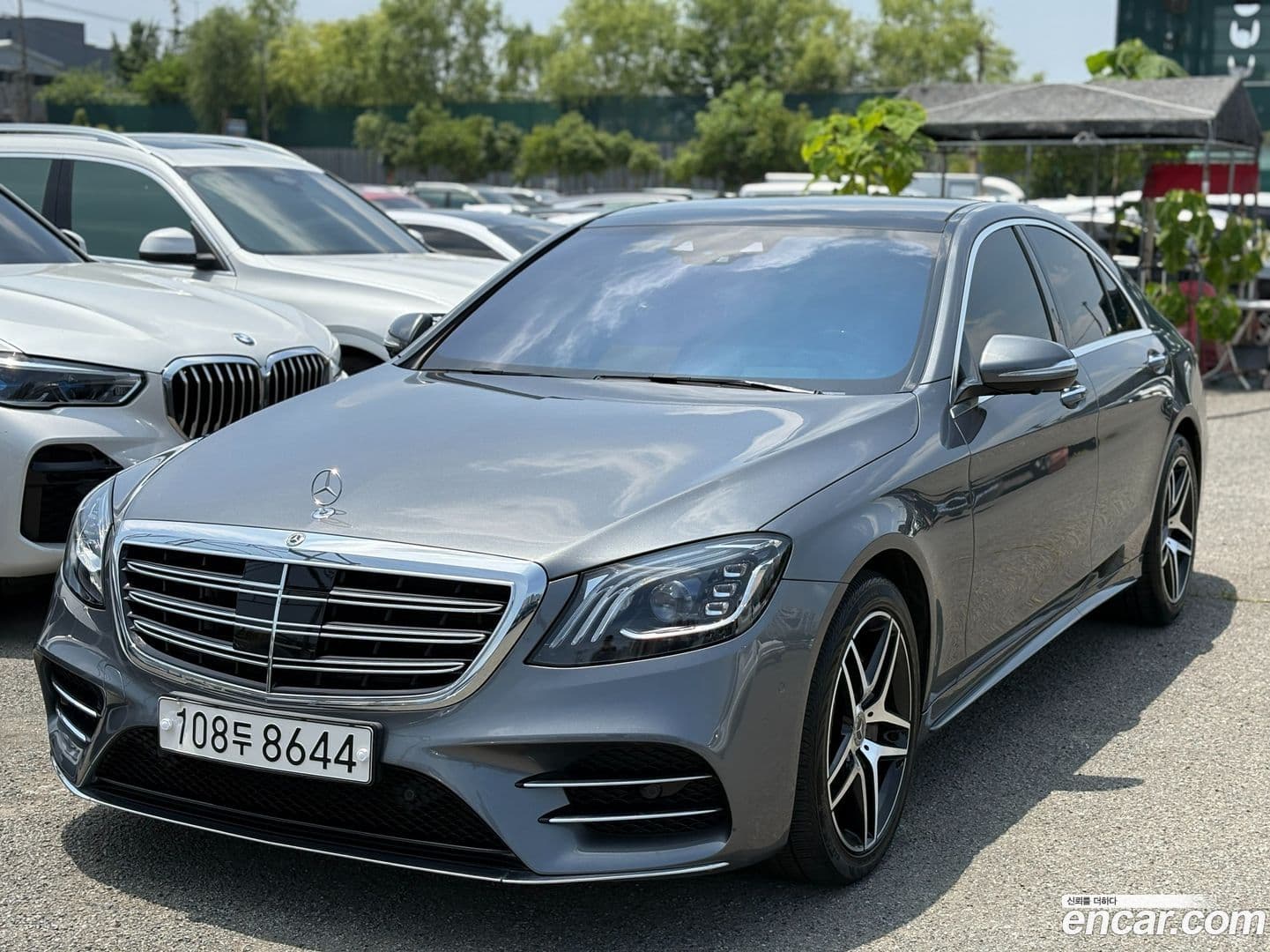 Main__Slider__Photo:S-Class Mercedes-Benz 2020.8-0
