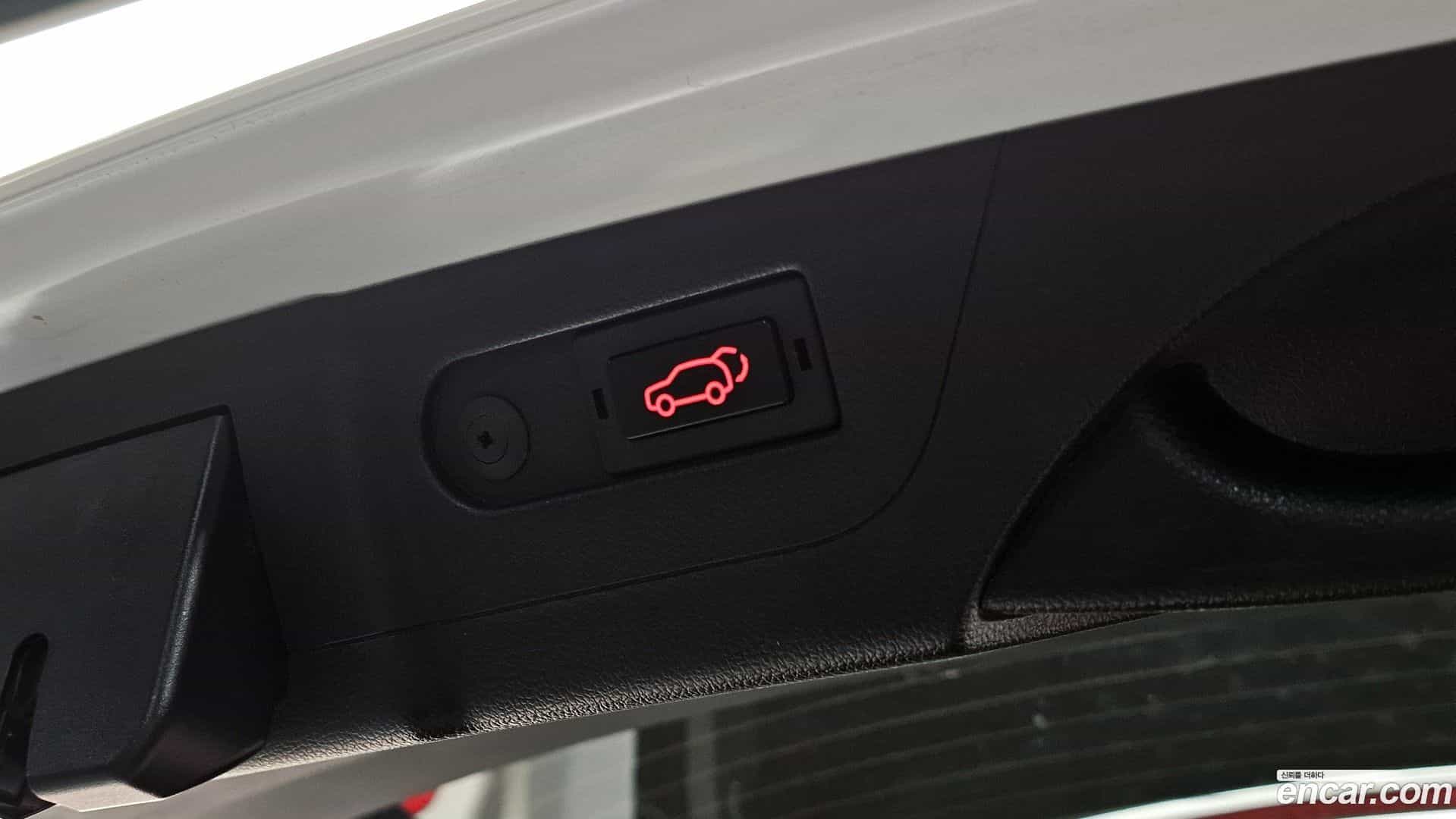 Rexton KG Mobility 2018.6-OPTION-021