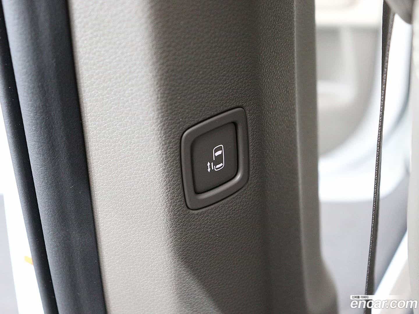 Canival Kia 2023.3-OPTION-017