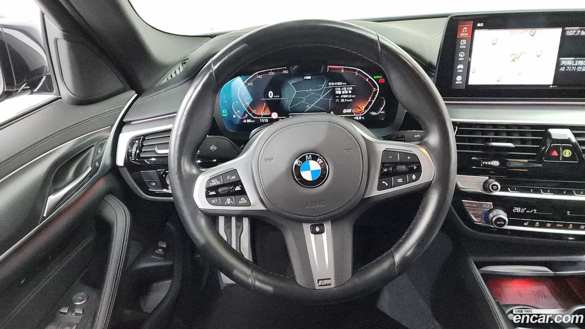 5-Series BMW 2022.6-OPTION-017