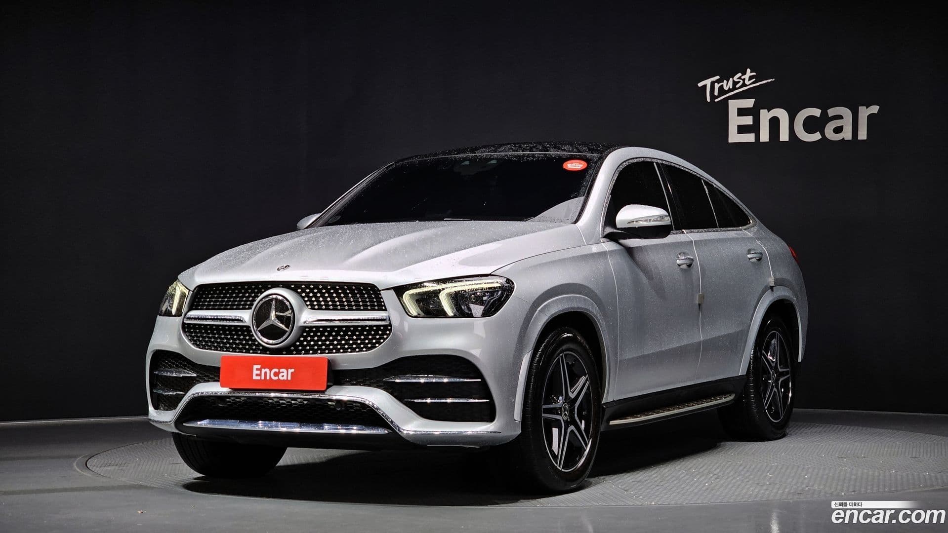 Main__Slider__Photo:GLE-Class Mercedes-Benz 2020.11-0