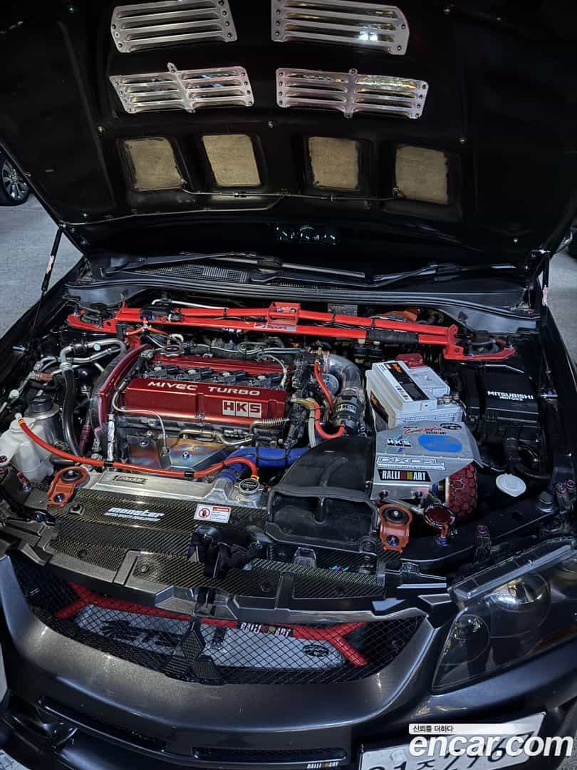 Lancer Evolution Mitsubishi 2005.11-OUTER-005