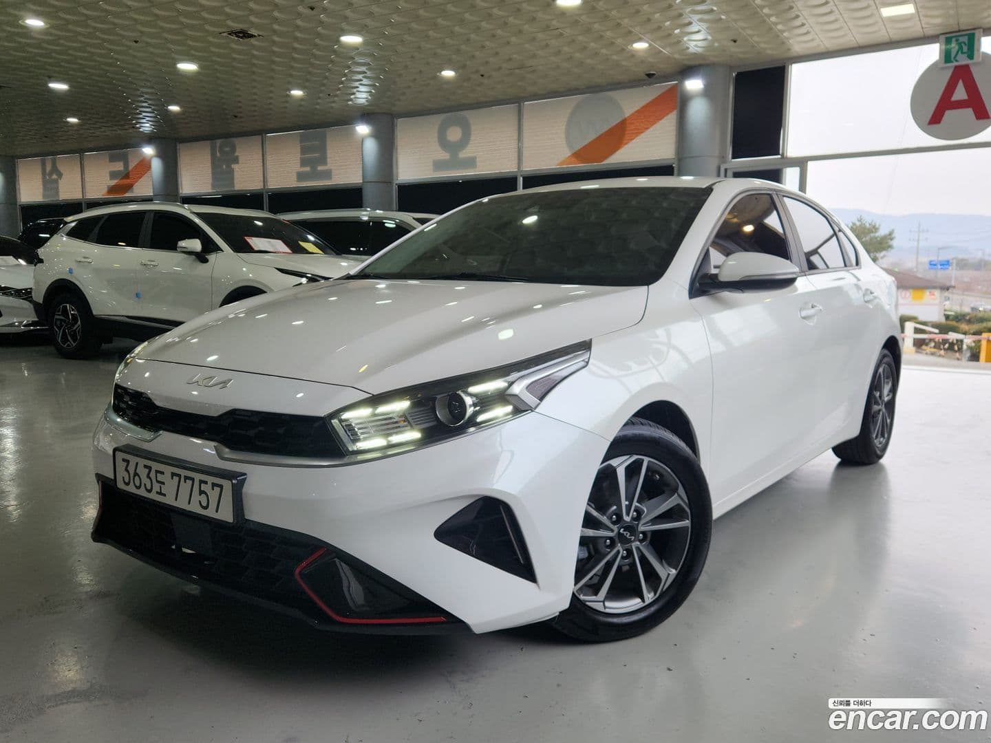 Main__Slider__Photo:K3 Kia 2021.5-0
