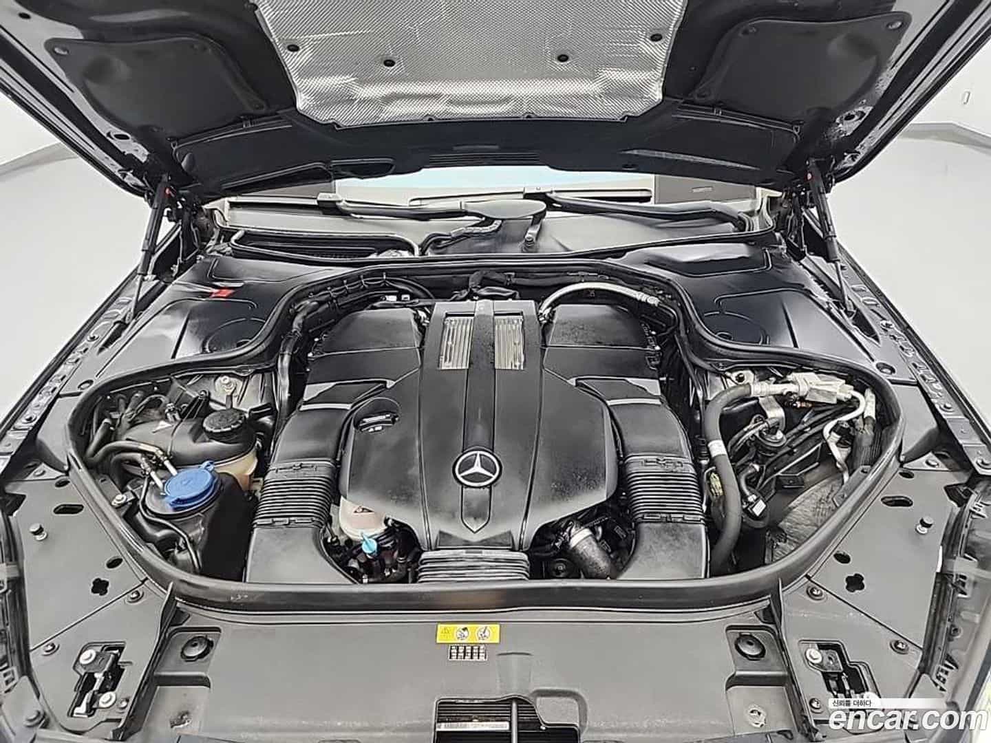 S-Class Mercedes-Benz 2019.0-OUTER-005