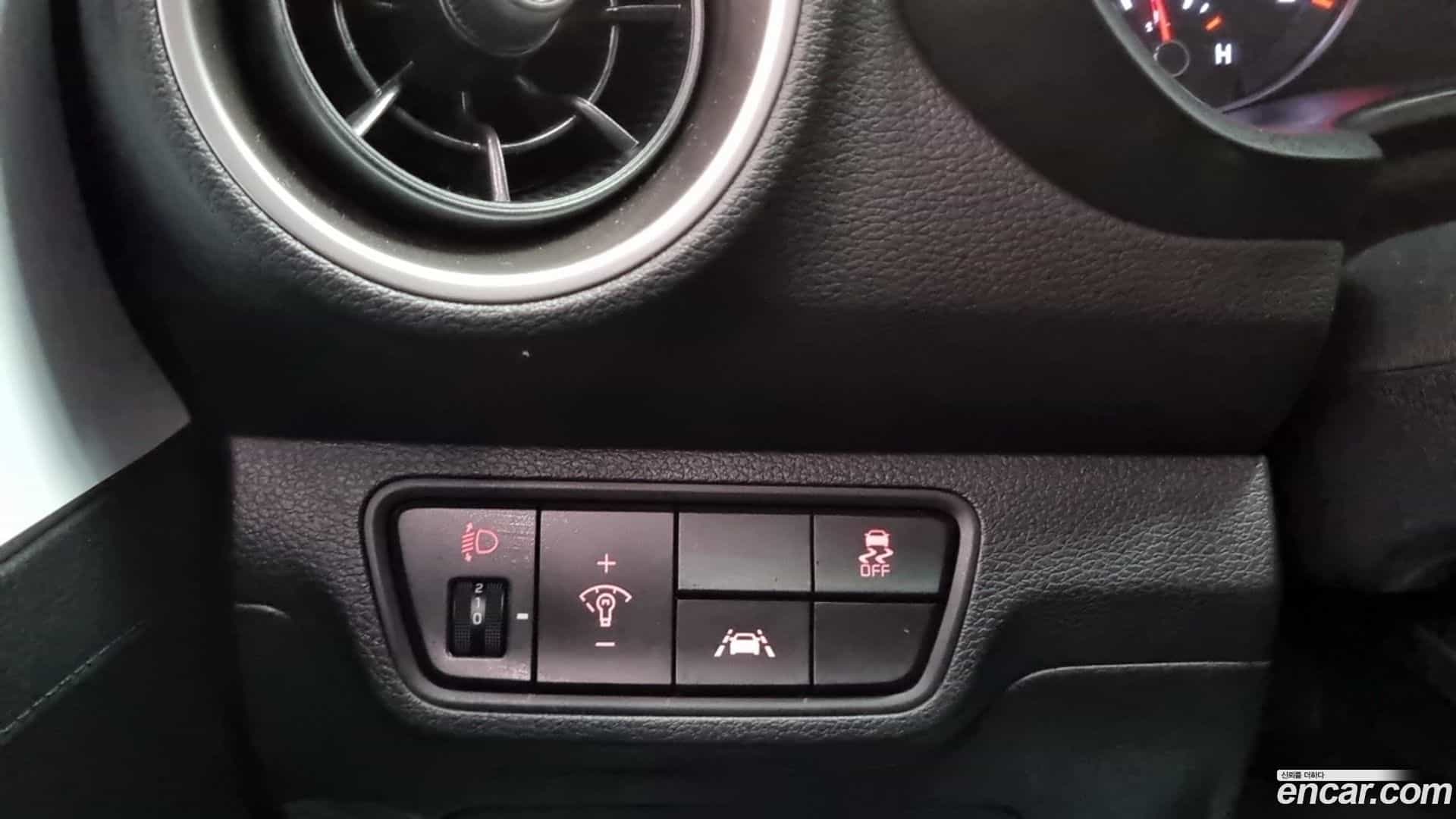 K3 Kia 2019.6-OPTION-020