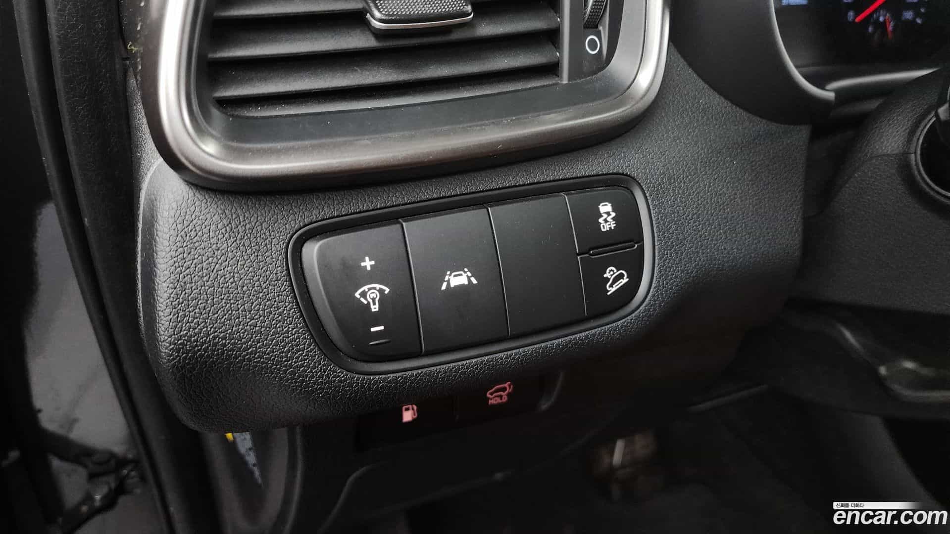 Sorento Kia 2018.6-OPTION-020