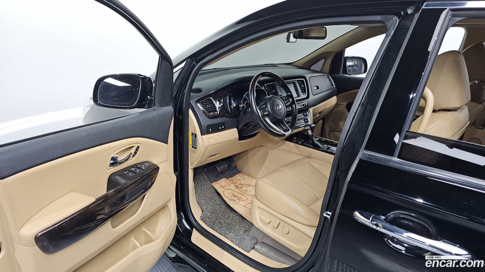 Canival Kia 2020.5-INNER-010