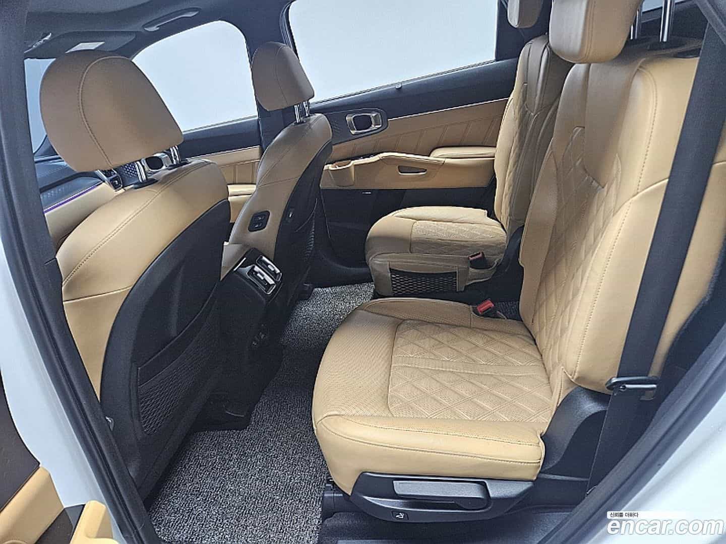 Sorento Kia 2020.8-OPTION-015