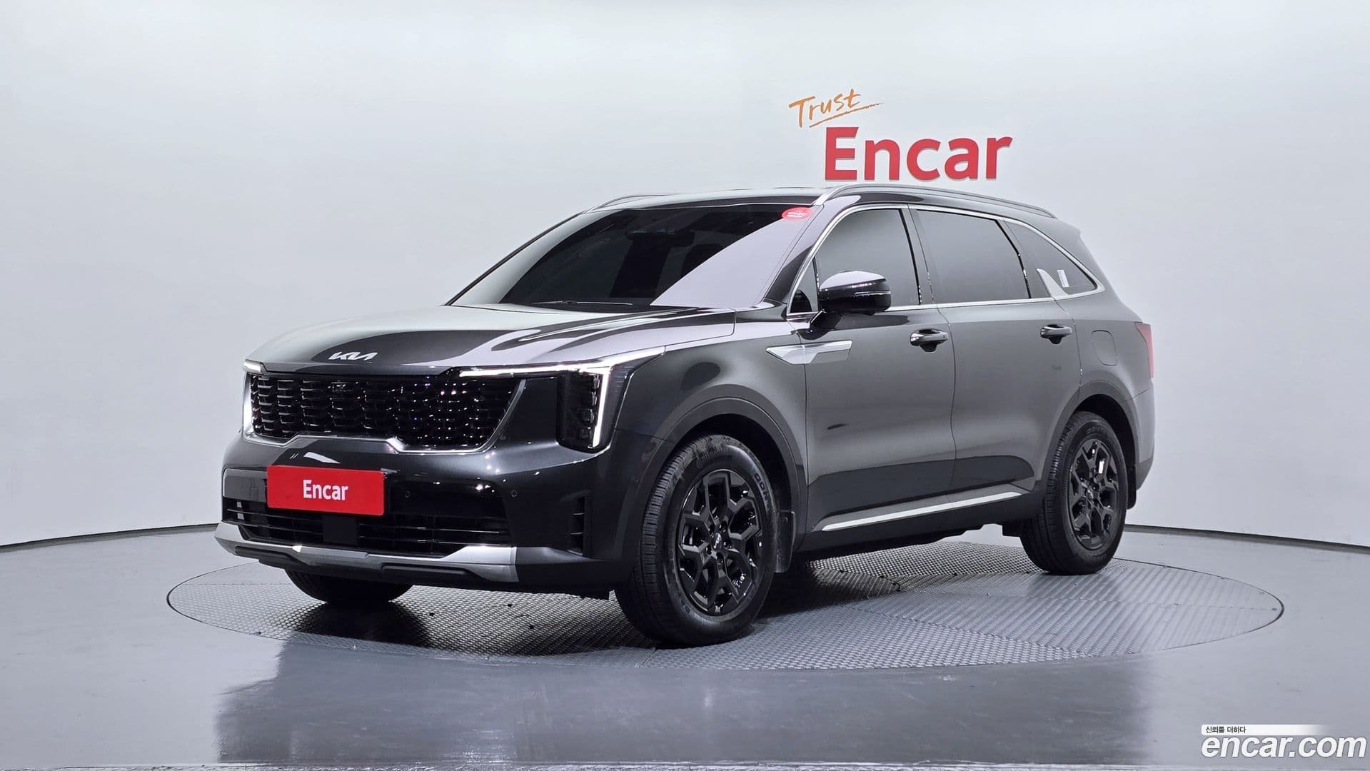 Main__Slider__Photo:Sorento Kia 2024.10-0