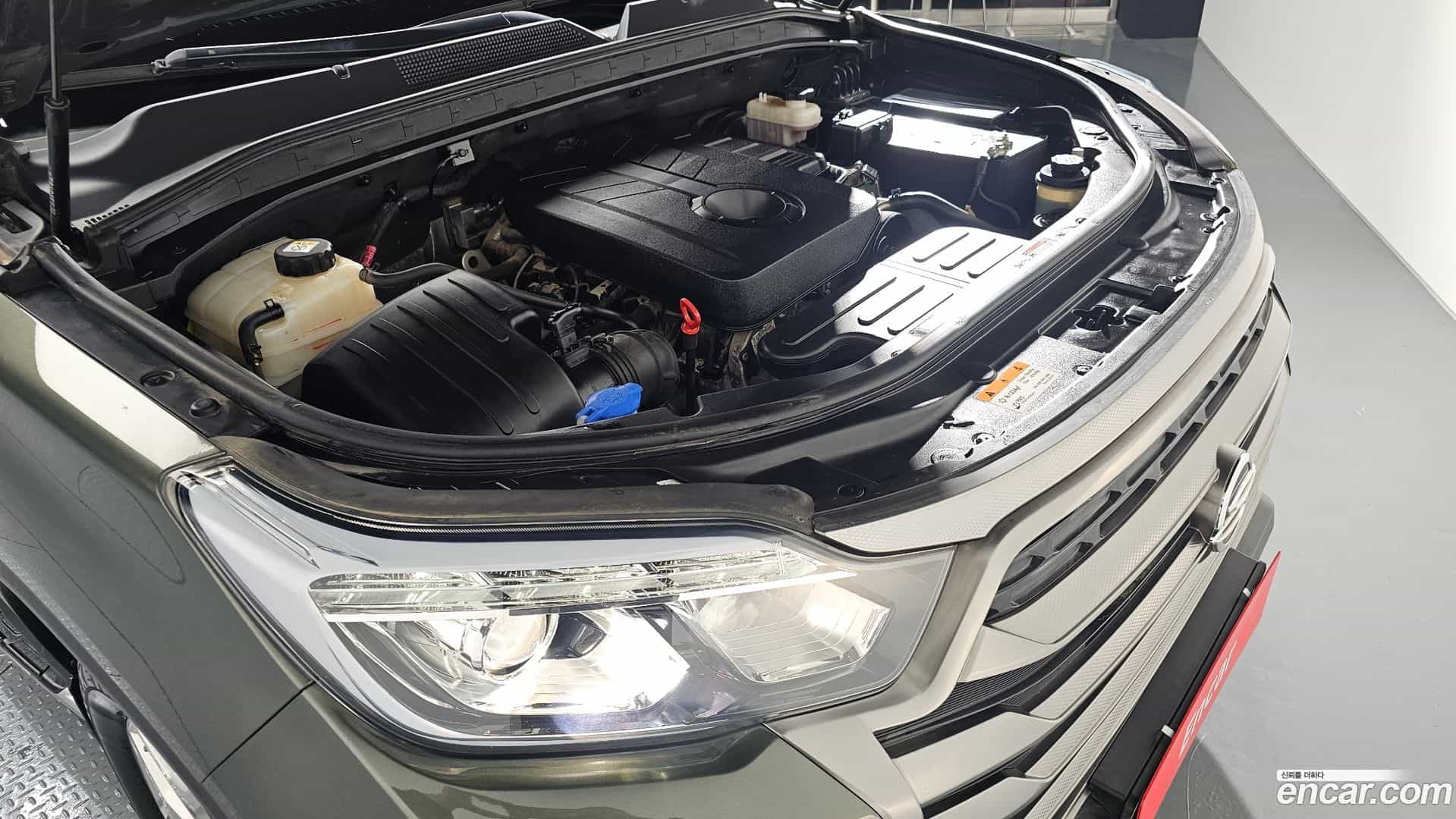 Rexton KG Mobility 2021.4-INNER-006
