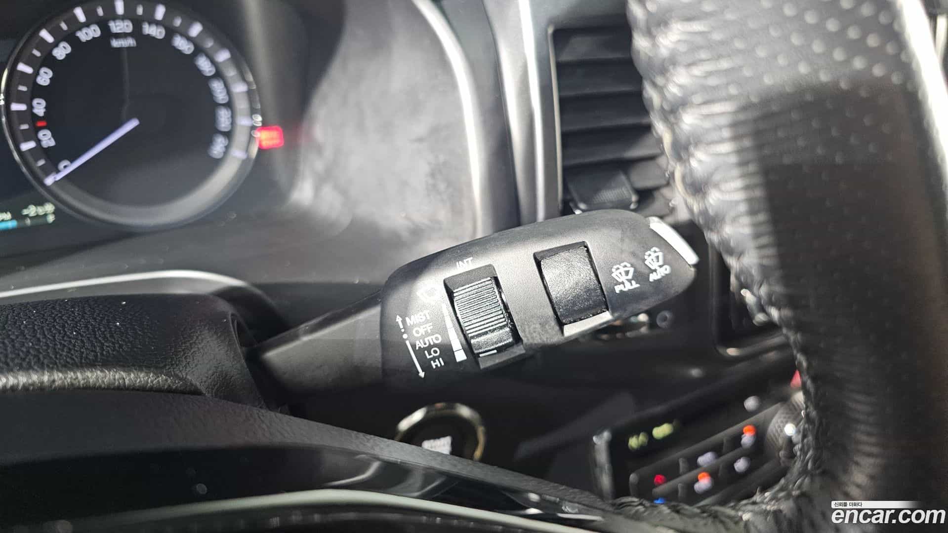 Rexton KG Mobility 2021.4-OPTION-022
