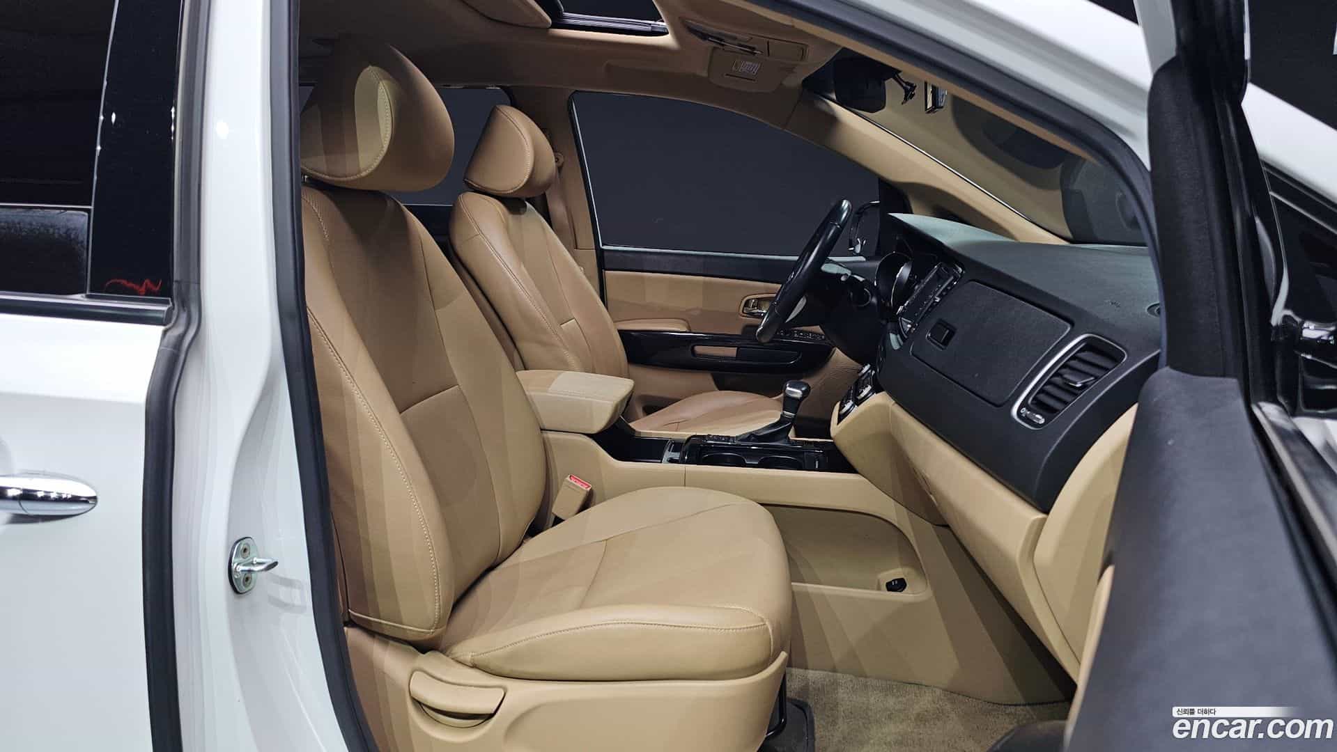 Canival Kia 2016.8-INNER-010