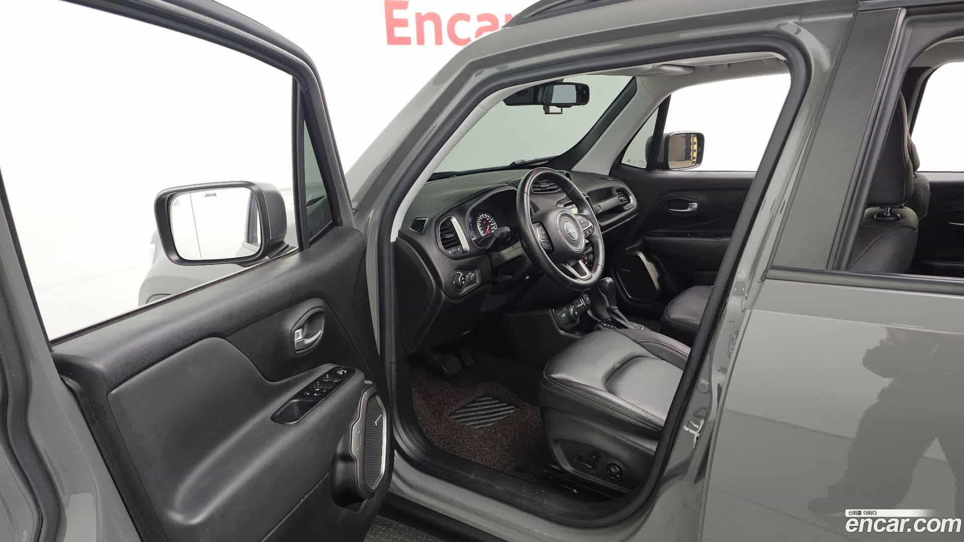 Renegade Jeep 2021.0-INNER-010