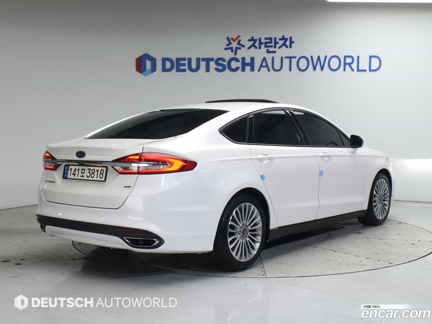 Mondeo Ford 2019.10-OUTER-002