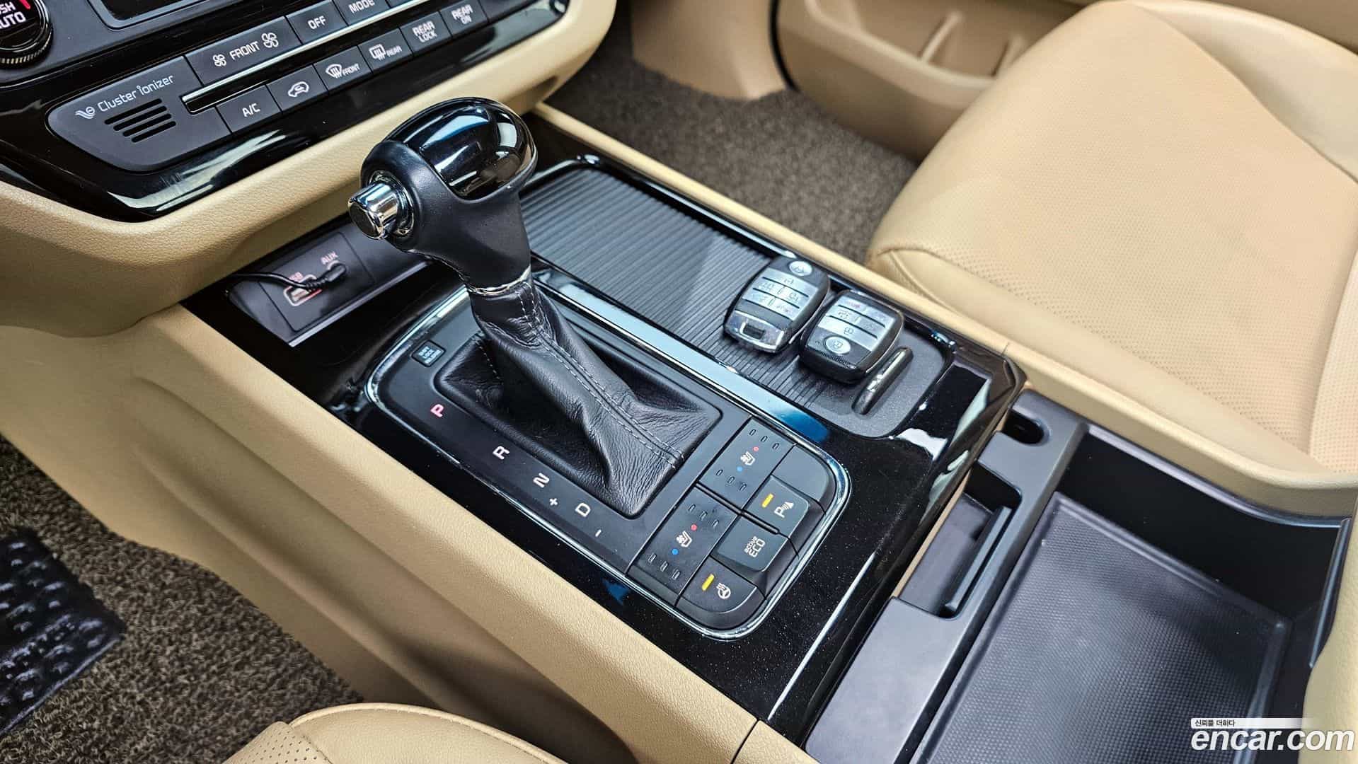 Canival Kia 2015.8-INNER-009