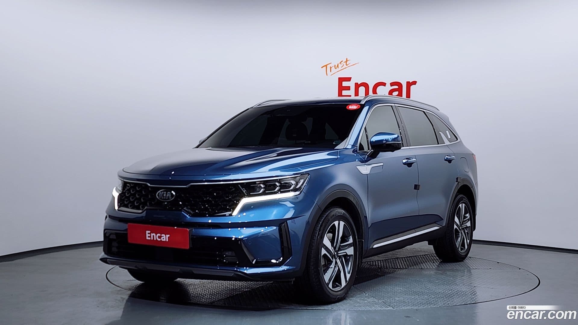 Main__Slider__Photo:Sorento Kia 2020.9-0