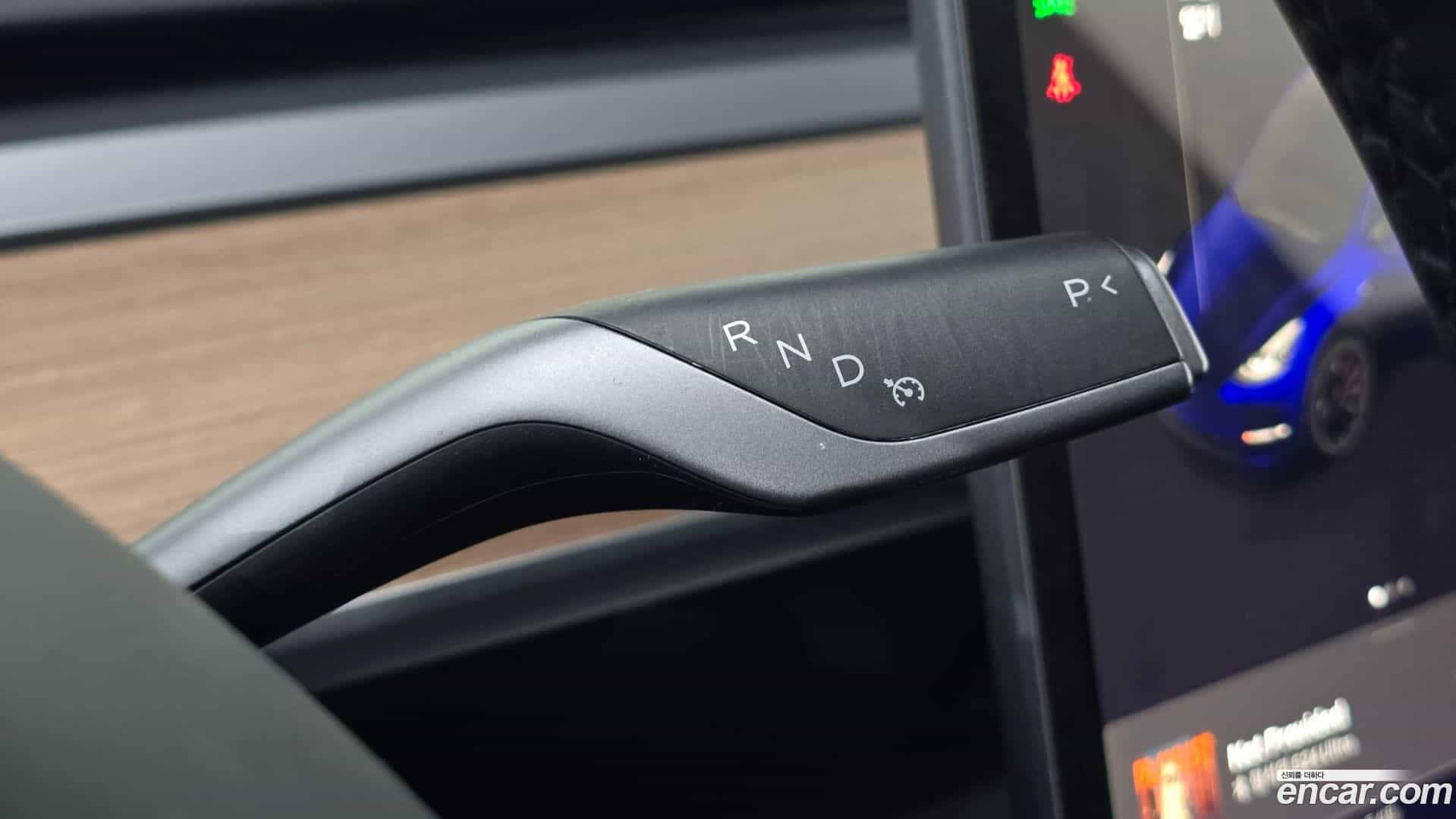 Model Y Tesla 2022.8-INNER-009