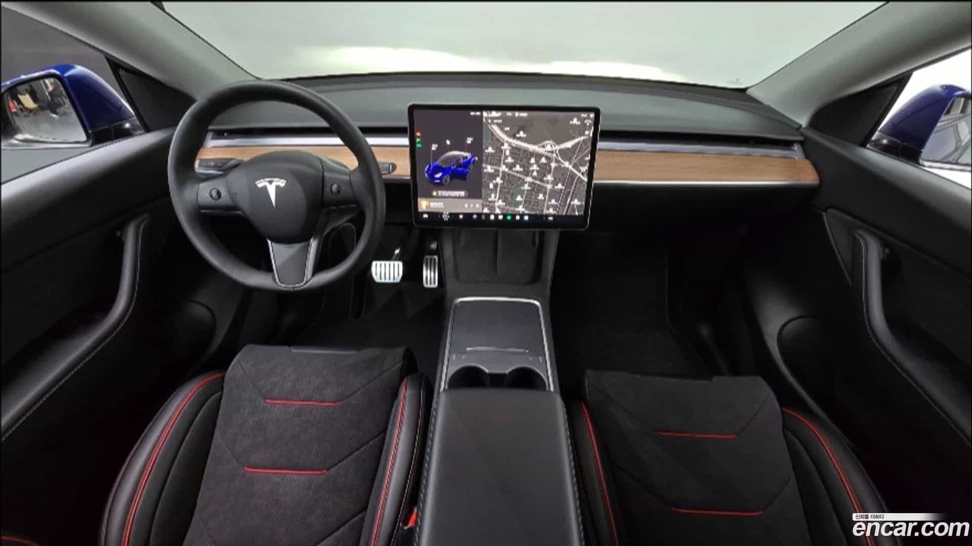 Model Y Tesla 2022.8-INNER-010