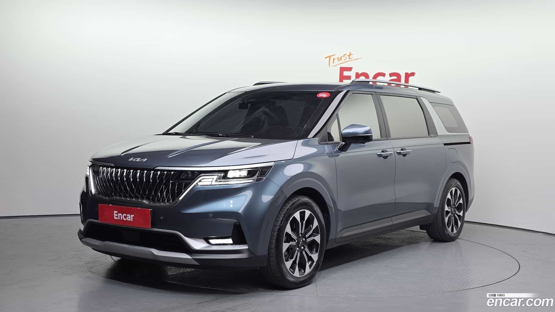Canival Kia 2022.11-OUTER-001