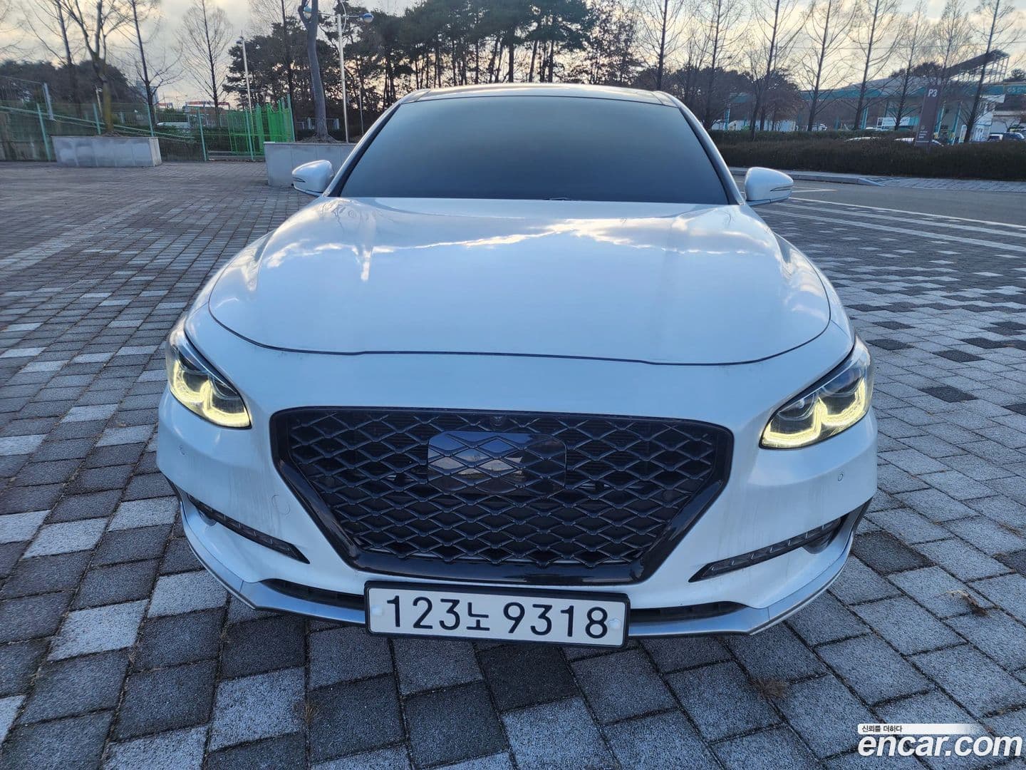 Main__Slider__Photo:Grandeur Hyundai 2017.5-0