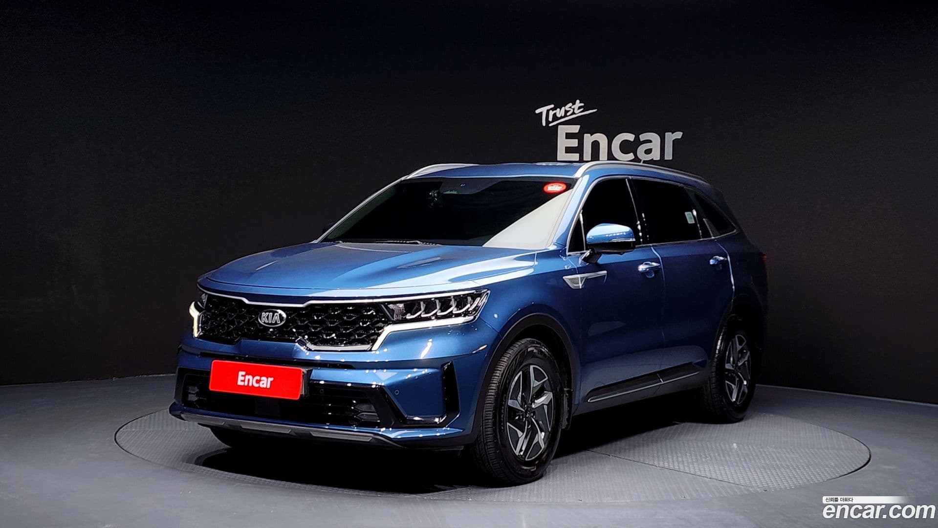 Main__Slider__Photo:Sorento Kia 2021.0-0