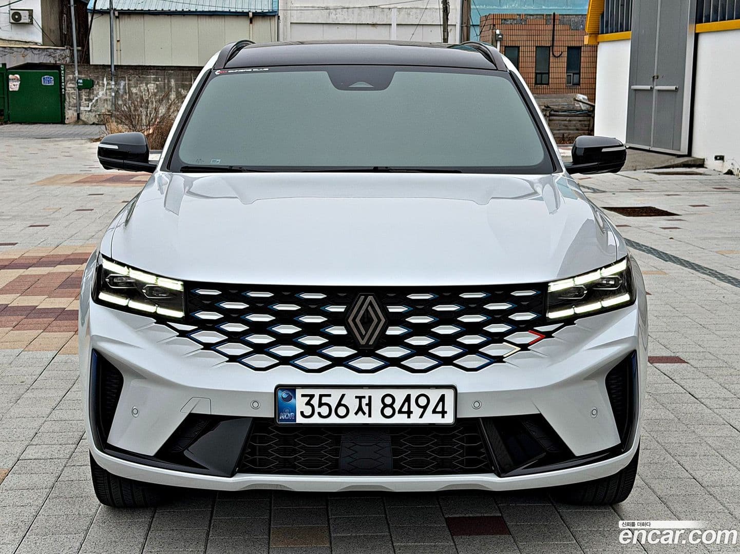 Main__Slider__Photo:Grand Koleos Renault Korea 2024.8-0