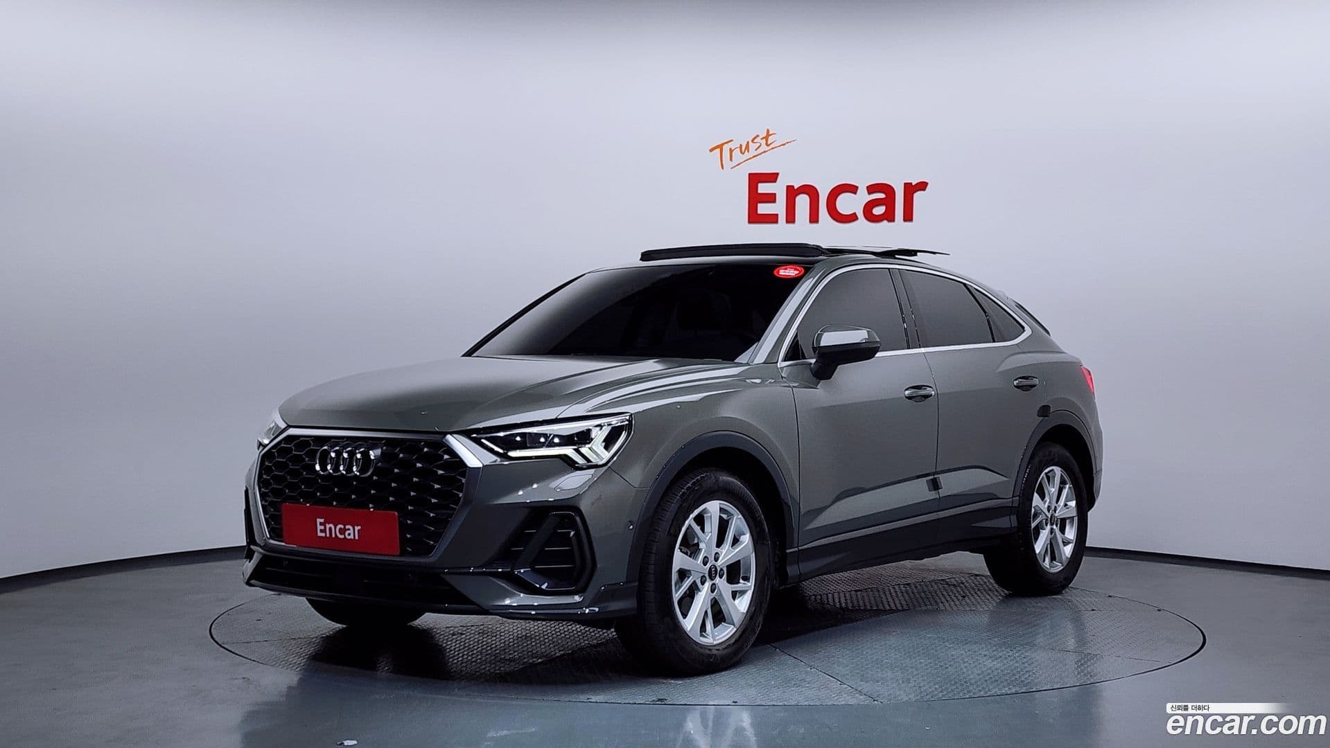 Main__Slider__Photo:Q3 Audi 2023.6-0