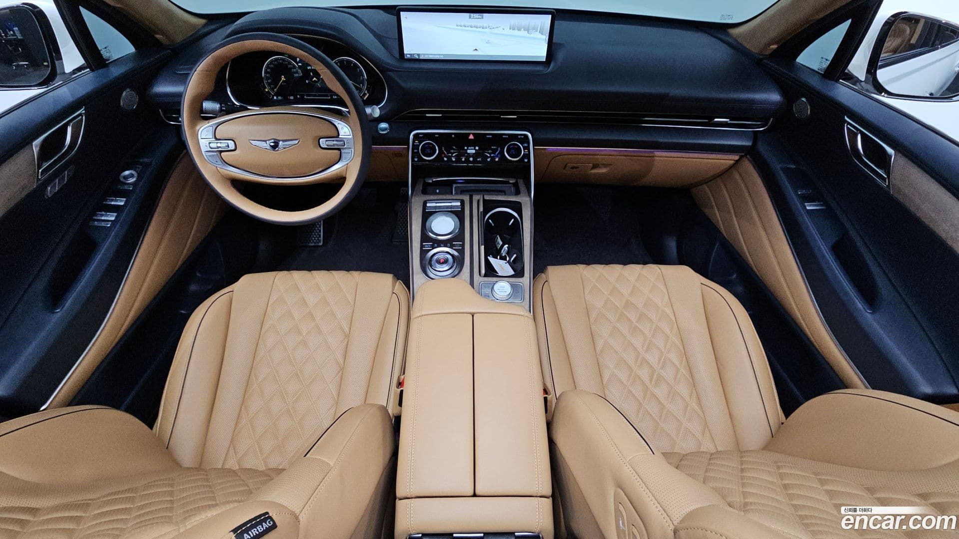 Main__Slider__Photo:GV80 Genesis 2021.5-6
