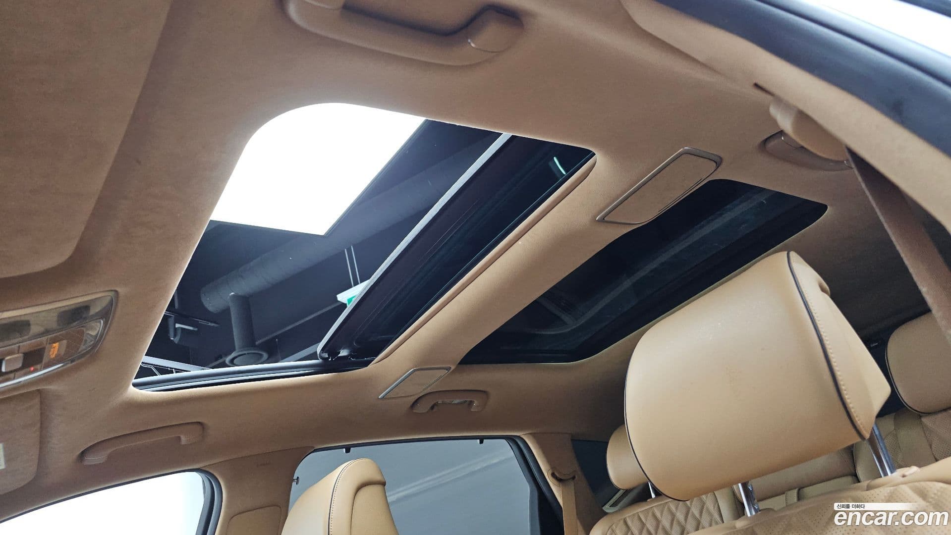 Main__Slider__Photo:GV80 Genesis 2021.5-17
