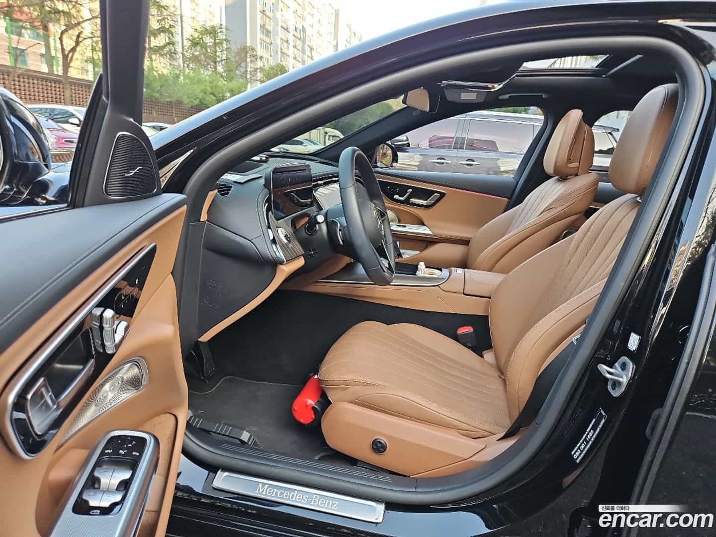 E-Class Mercedes-Benz 2025.2-OPTION-019