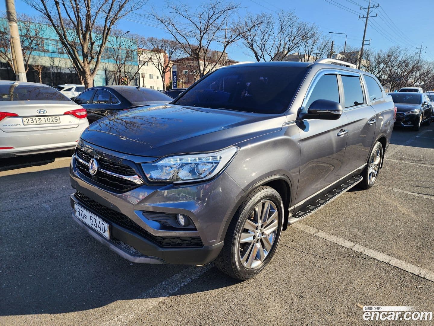 Main__Slider__Photo:Rexton KG Mobility 2018.2-0