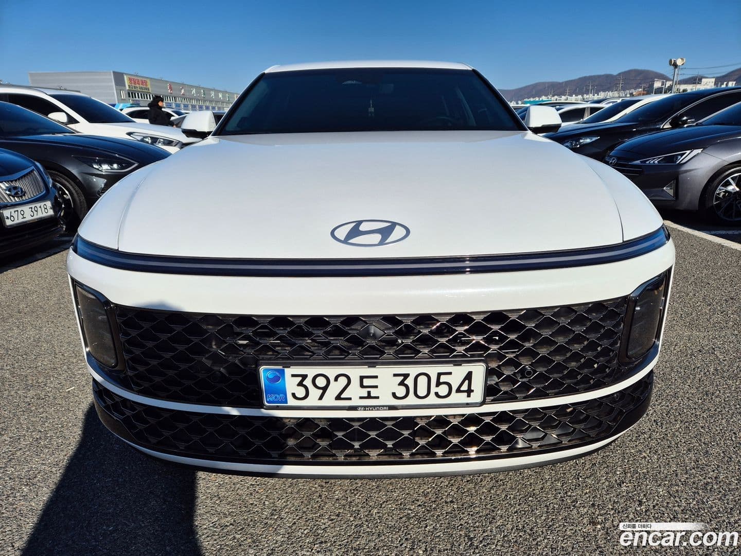 Main__Slider__Photo:Grandeur Hyundai 2023.11-0