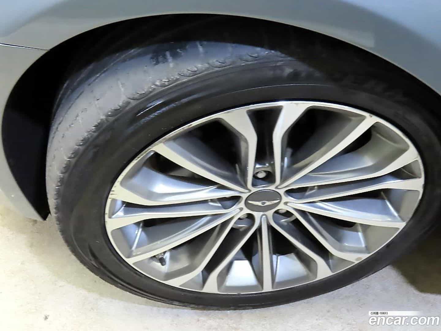 Genesis Hyundai 2014.1-OPTION-024