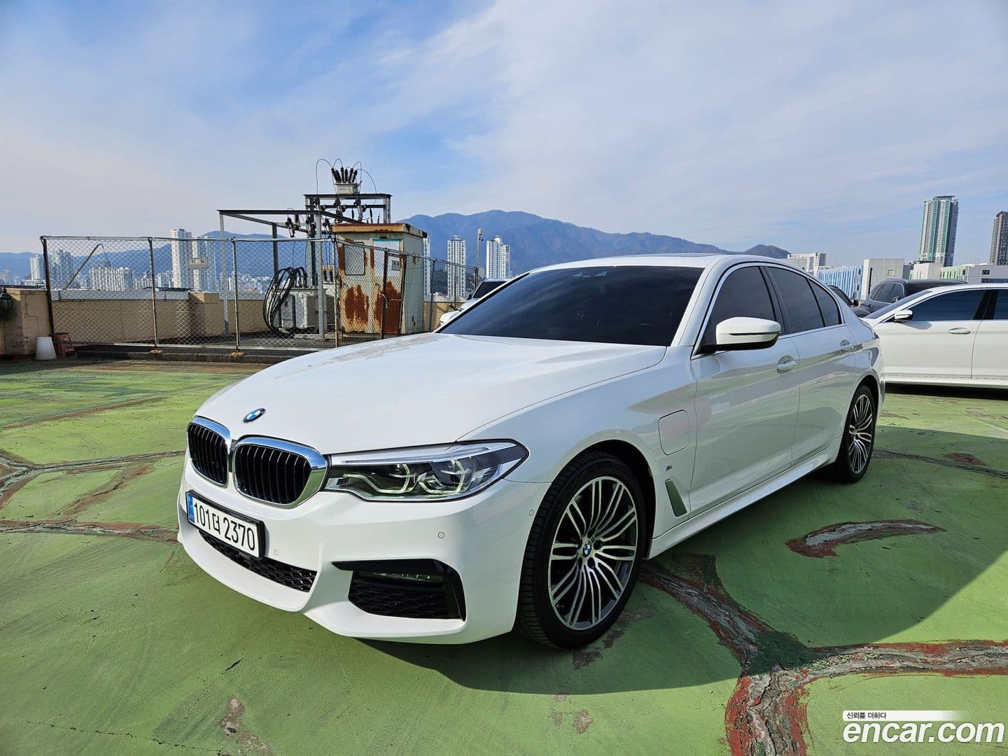 Main__Slider__Photo:5-Series BMW 2020.9-0
