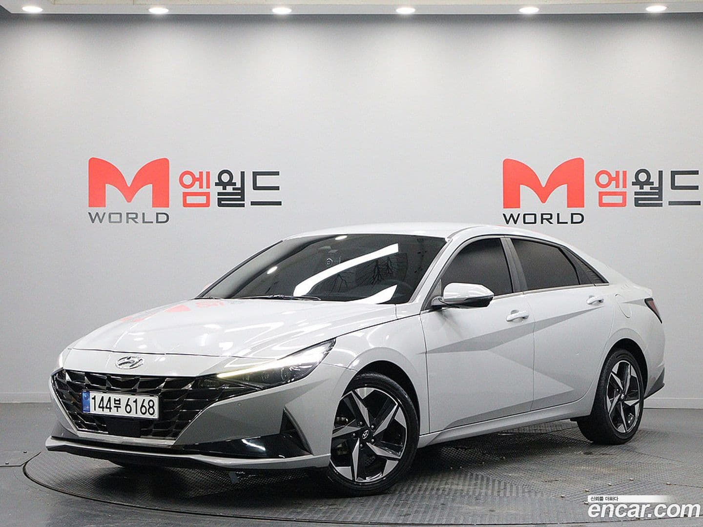 Main__Slider__Photo:AVANTE Hyundai 2021.4-0