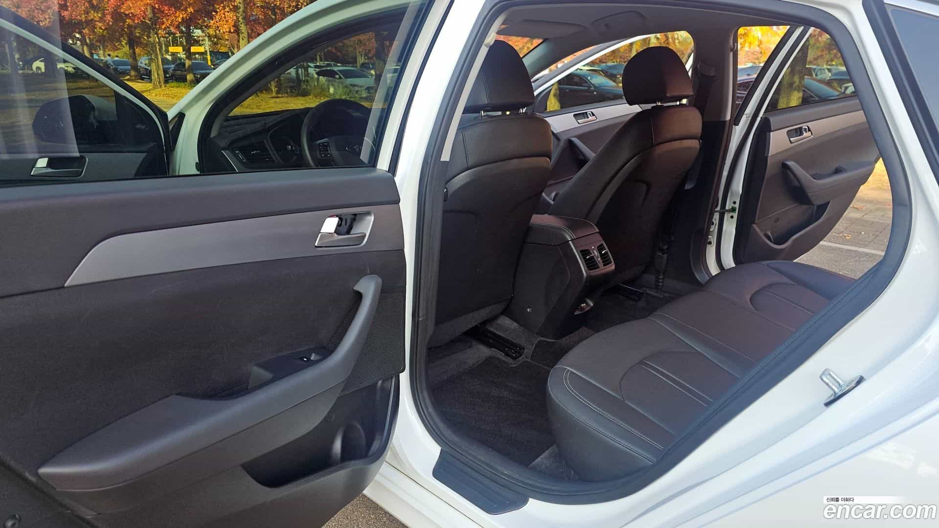 Sonata Hyundai 2019.1-OPTION-017