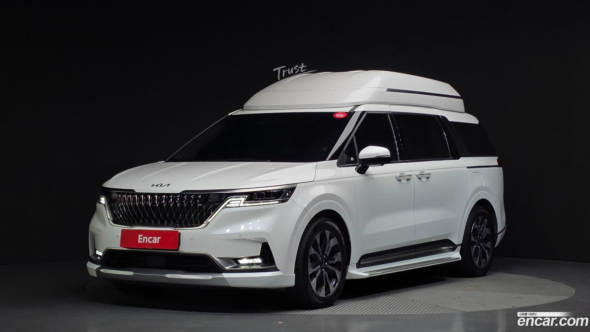 Main__Slider__Photo:Canival Kia 2022.10-0