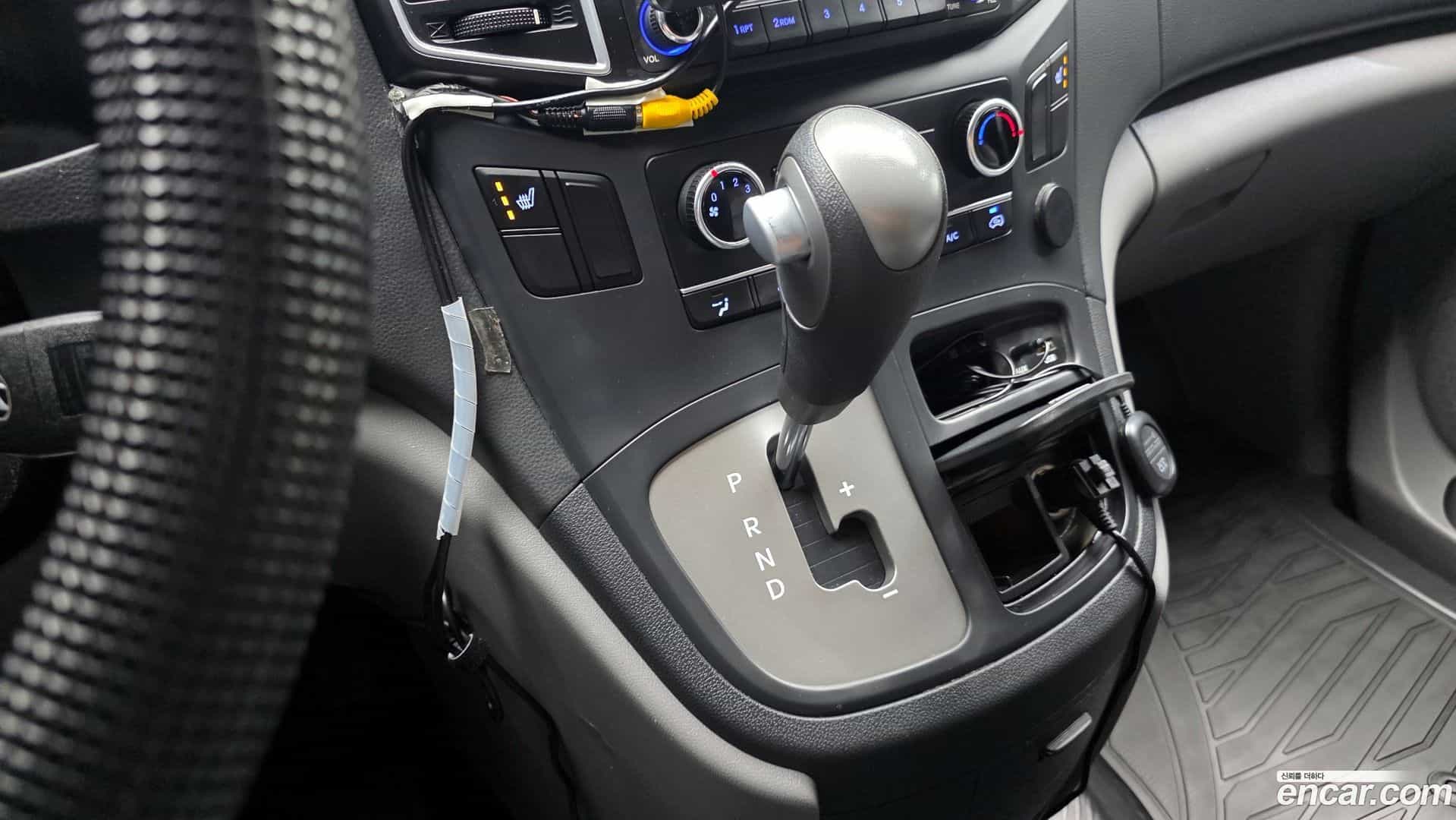 Starex Hyundai 2017.3-INNER-009