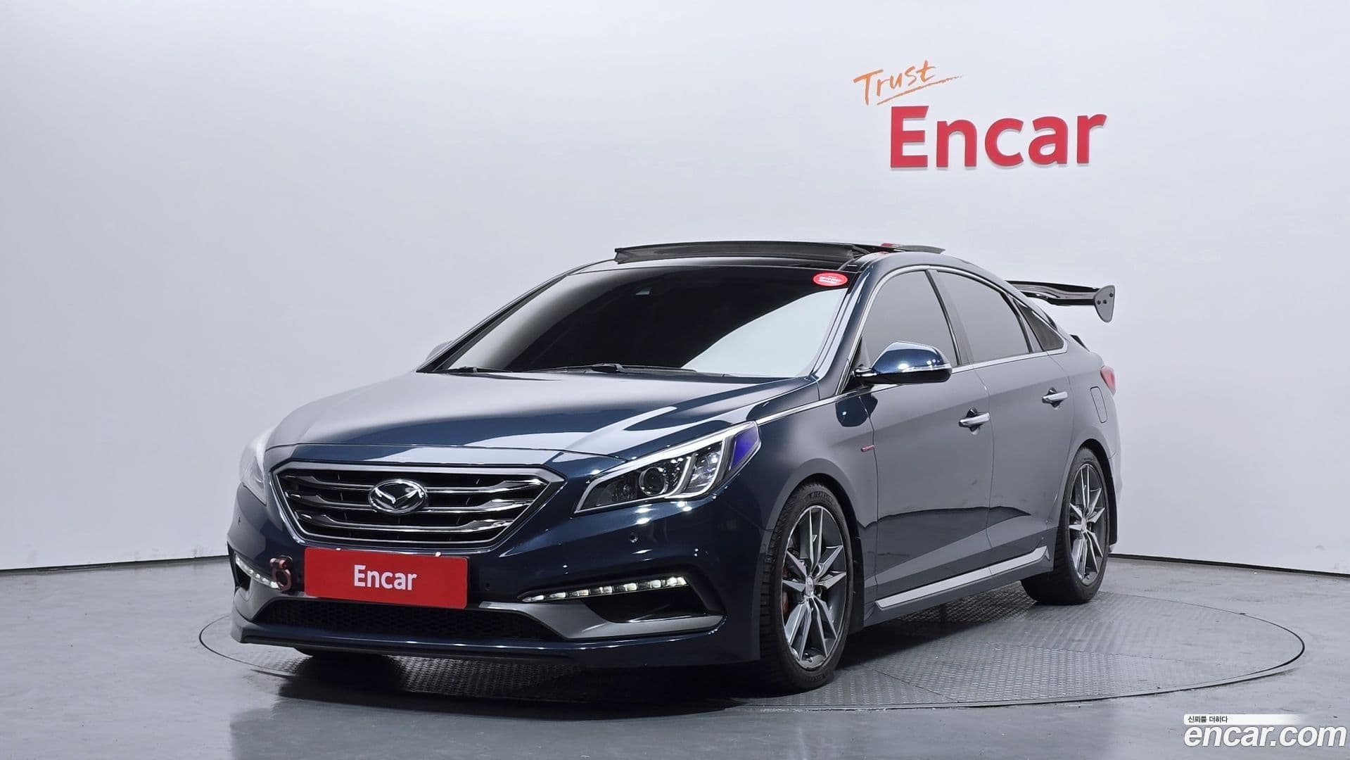 Main__Slider__Photo:Sonata Hyundai 2015.1-0