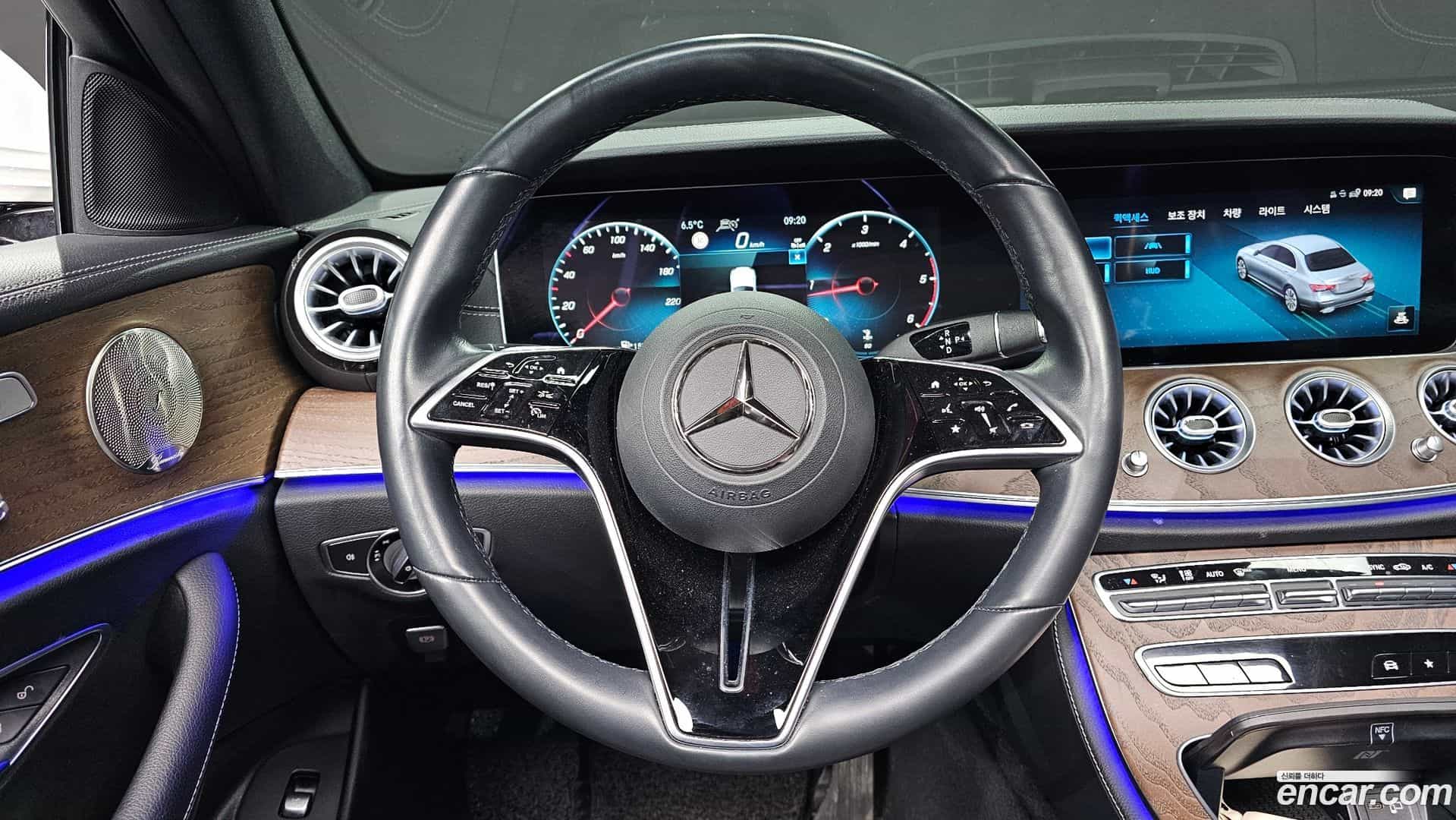 E-Class Mercedes-Benz 2022.2-OPTION-017