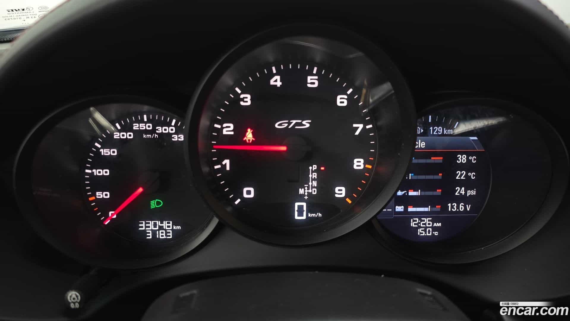 718 Porsche 2021.5-INNER-008
