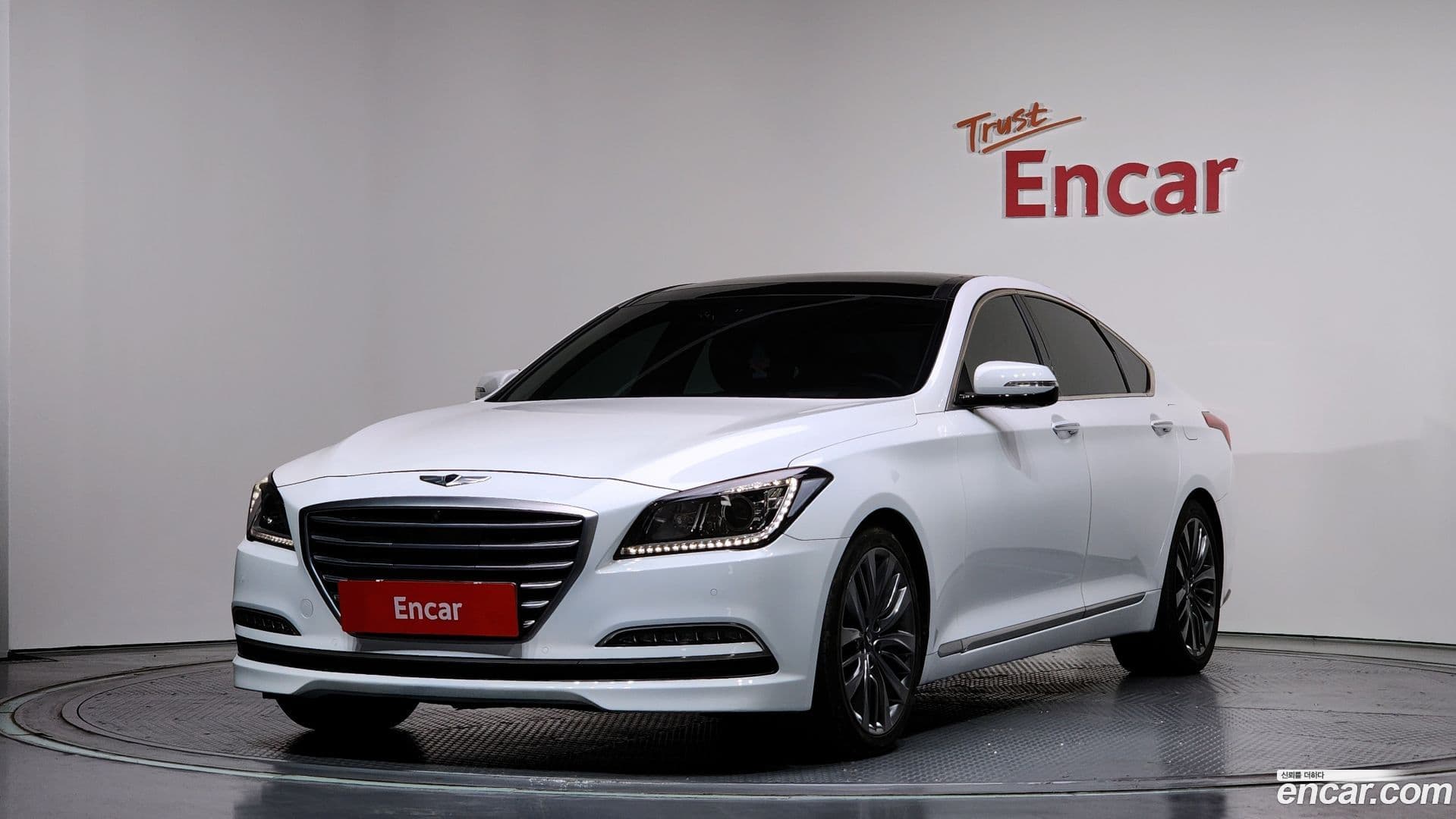Main__Slider__Photo:Genesis Hyundai 2015.11-0