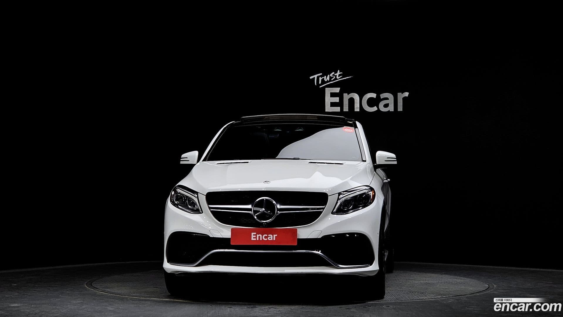 Main__Slider__Photo:GLE-Class Mercedes-Benz 2018.5-0