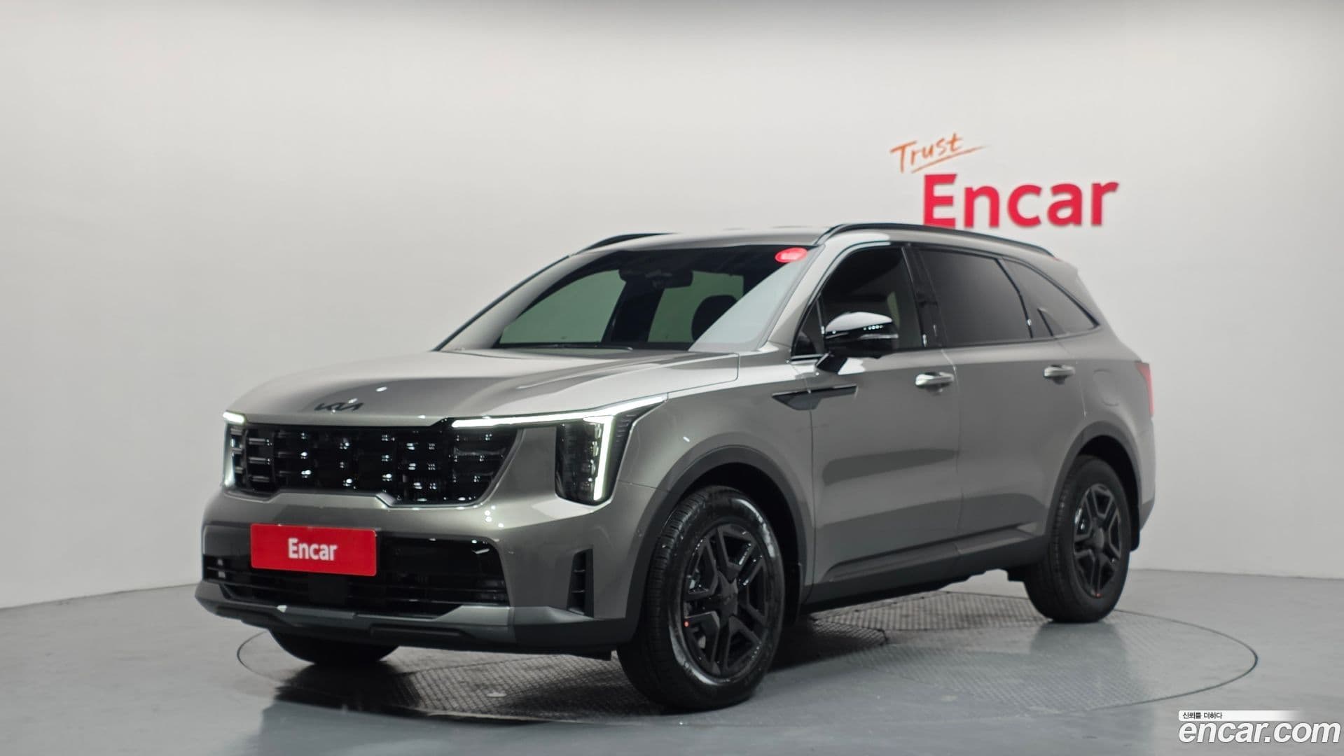 Main__Slider__Photo:Sorento Kia 2025.10-0